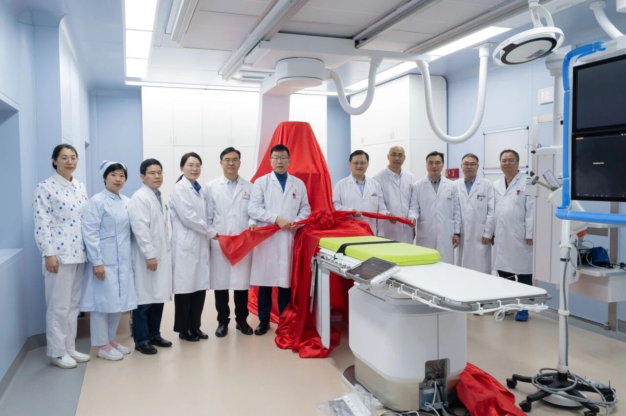 开启精准介入诊疗新篇章！新一代DSA在我院正式投用